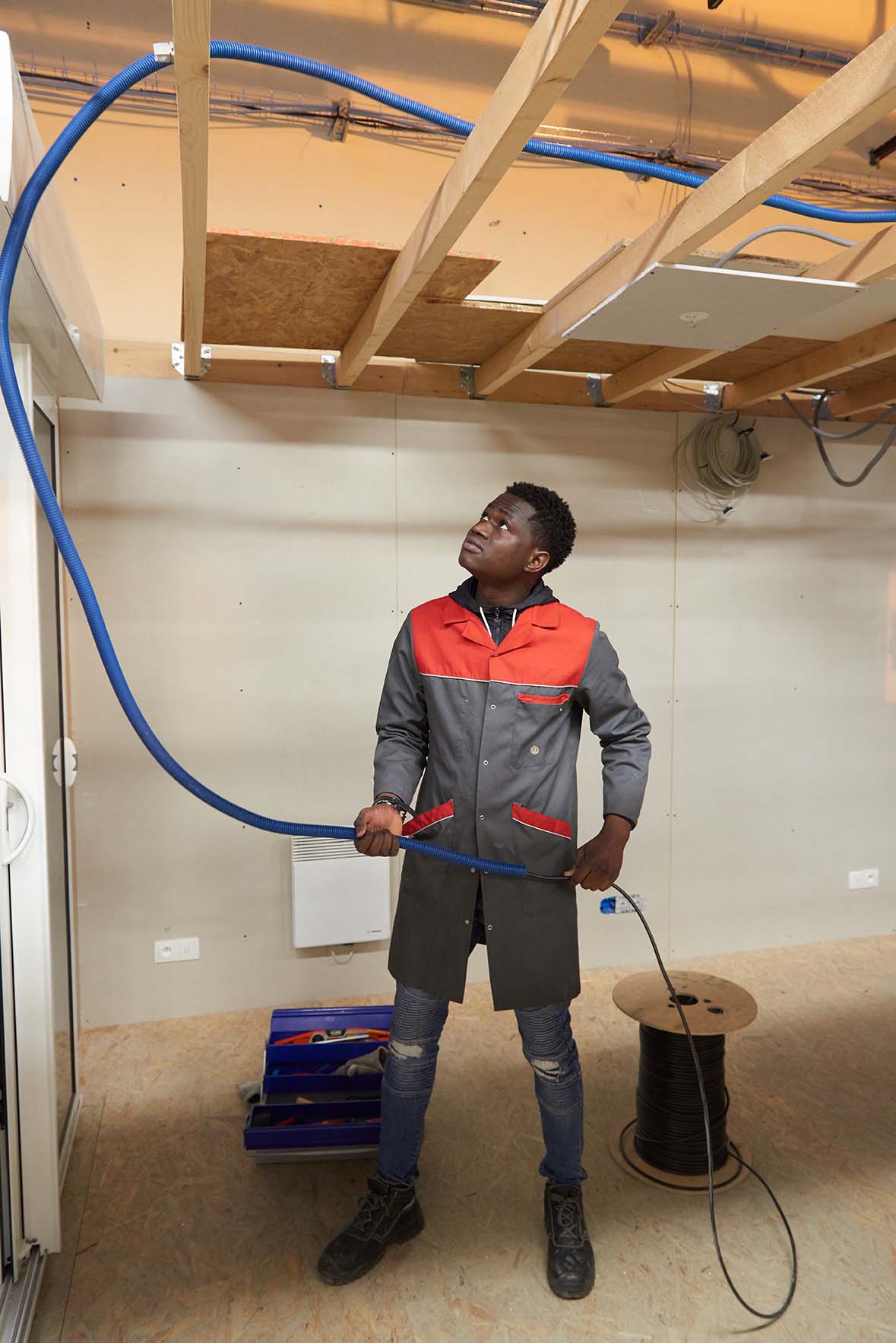 Passage de câble électrique